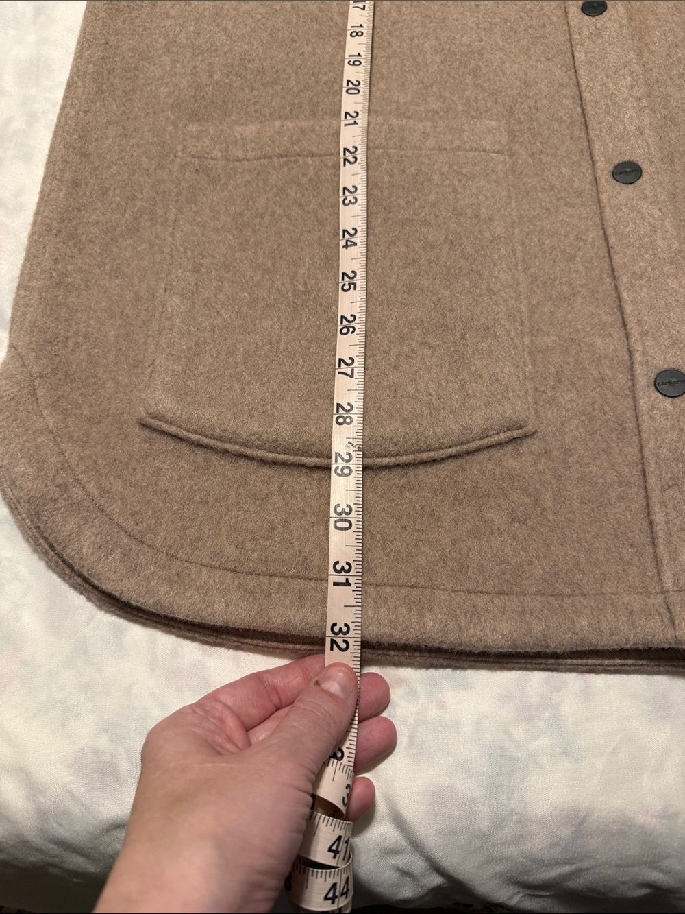 Carhartt women’s light mauve Wool-Blend Shirt Jacket - Picture 5 of 7
